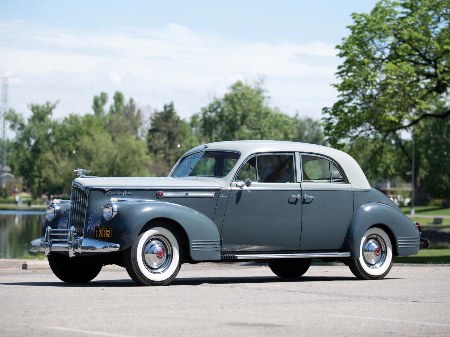  Packard 180 Custom Super Eight Sport Brougham by LeBaron 1941 года  (фото 1 из 11)